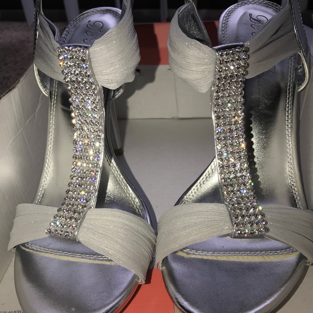 De Blossom Heels